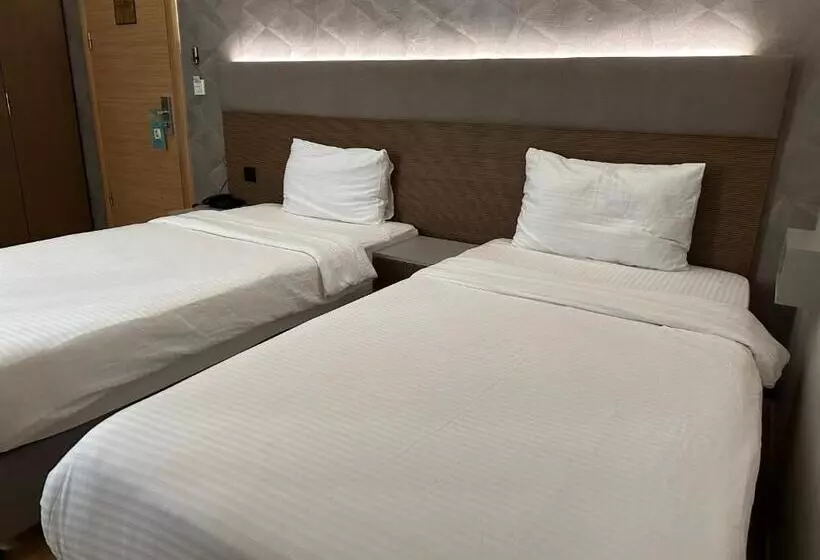 ホテル Niconya Port Suite &