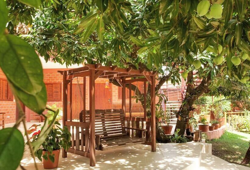 فندق Pousada Galeria Artes