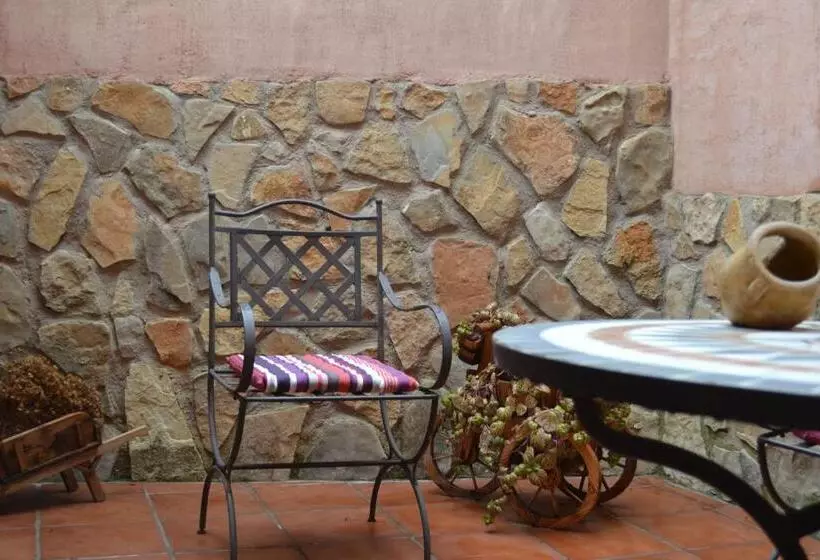 هتل Restaurante Prado Del Navazo