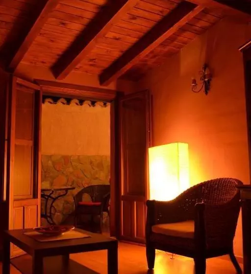هتل Restaurante Prado Del Navazo