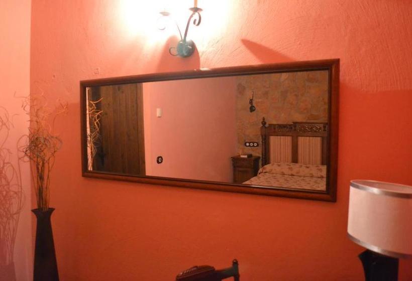 בית מלון כפרי Restaurante Prado Del Navazo