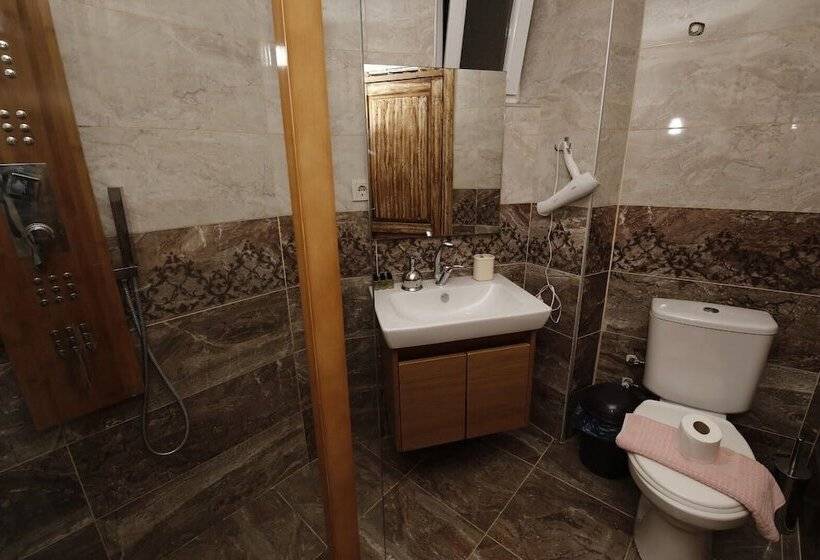 בית מלון כפרי Rodin Suites