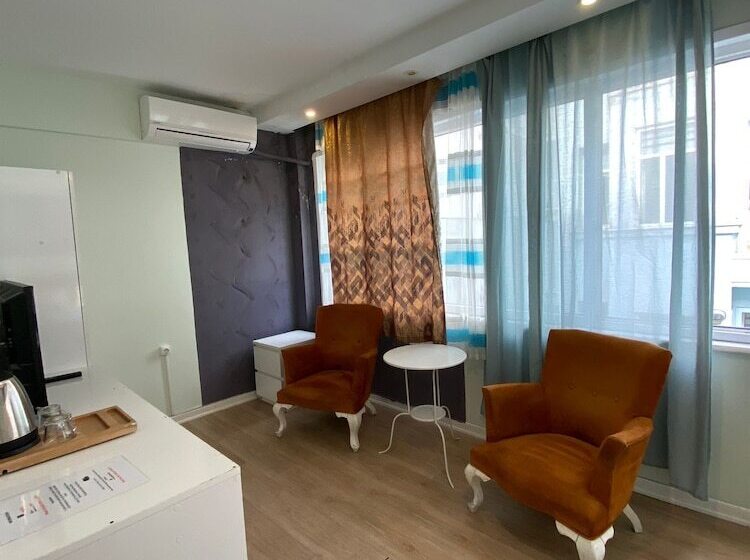 בית מלון כפרי Rodin Suites