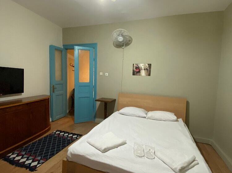 בית מלון כפרי Rodin Suites