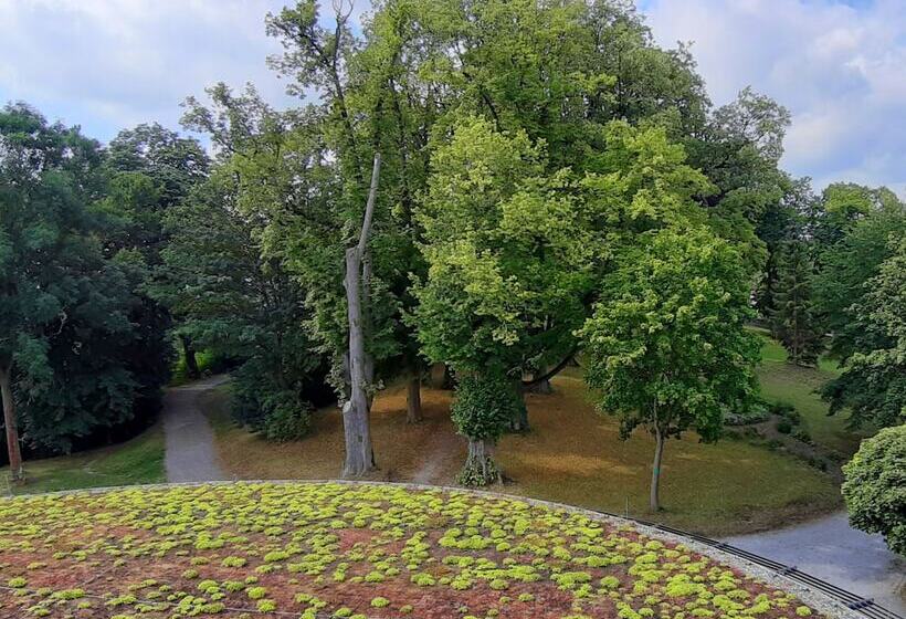 Отель Schloss Geisa