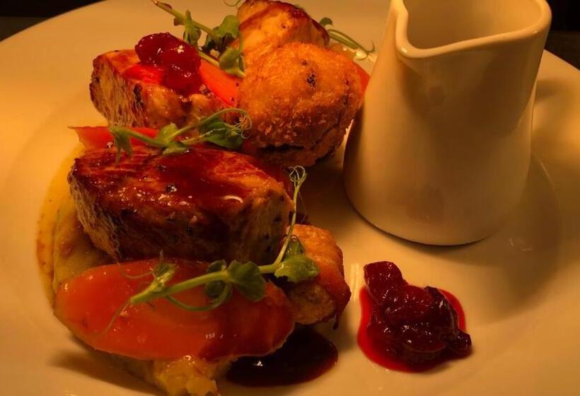 בית מלון כפרי The Black Swan