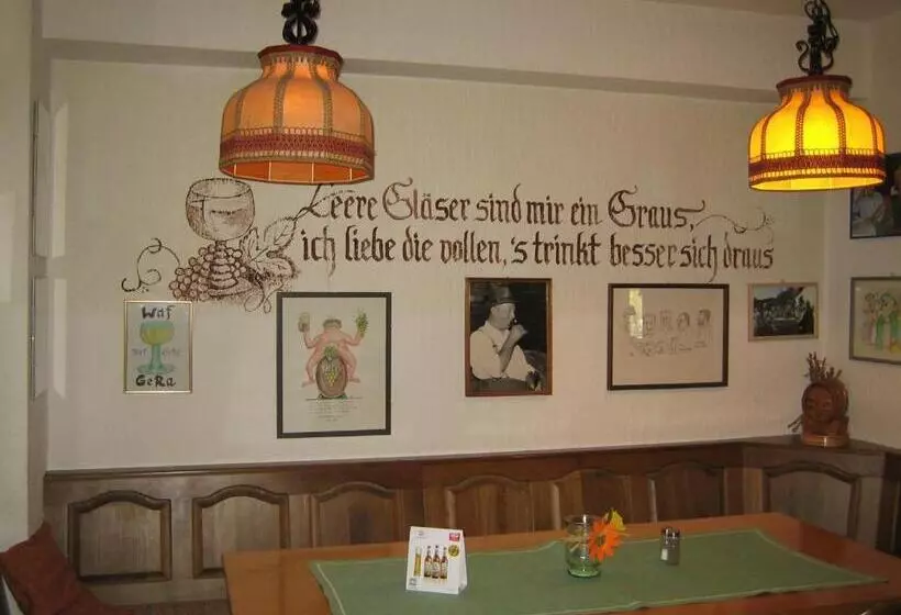 Landhotel Weinhaus Treis