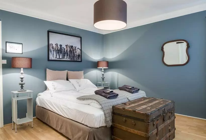 پانسیون Freyja Guesthouse & Suites