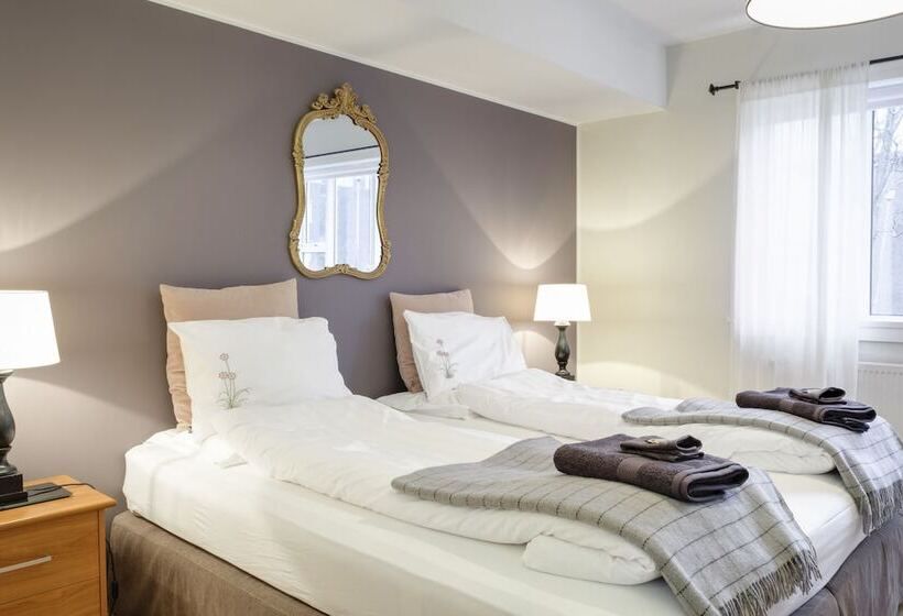 Pensión Freyja Guesthouse & Suites