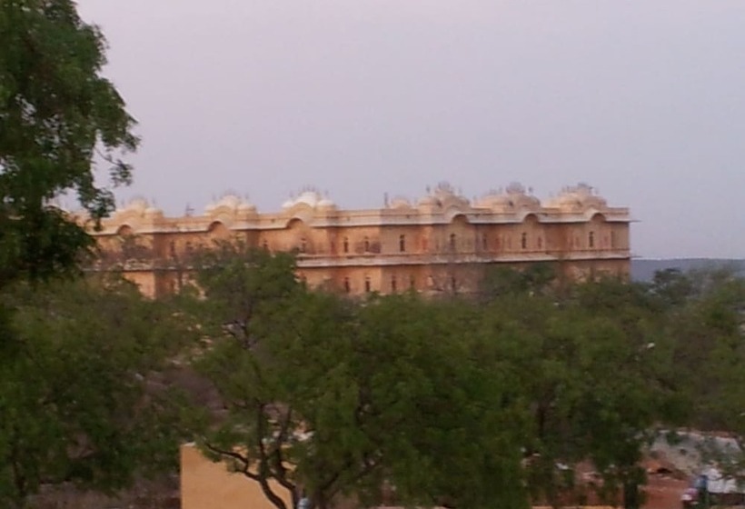 Pensionat Savi Regency