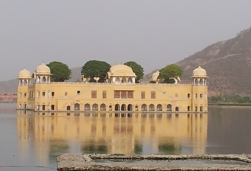 Pensionat Savi Regency