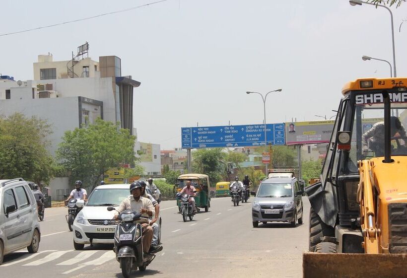 Pensionat Savi Regency