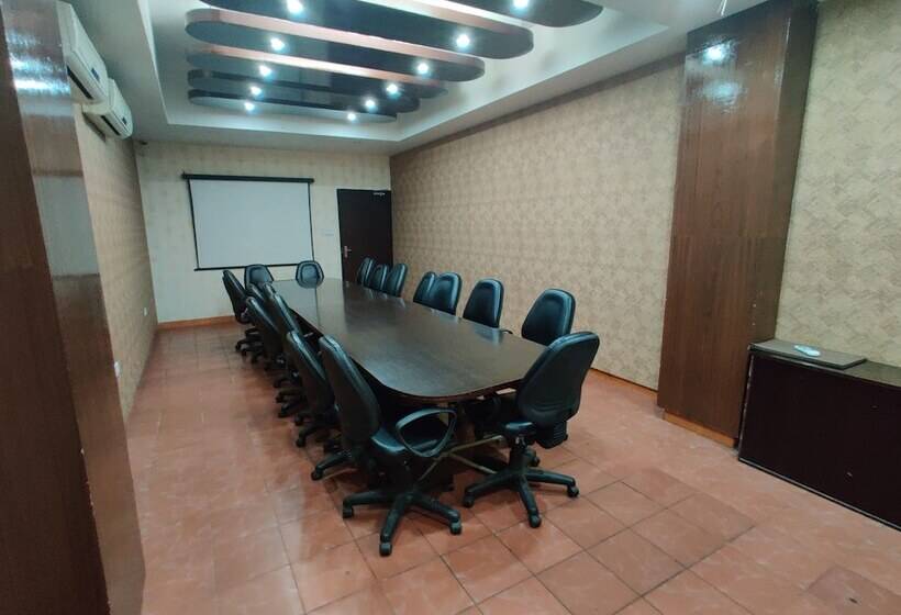 Pensionat Savi Regency