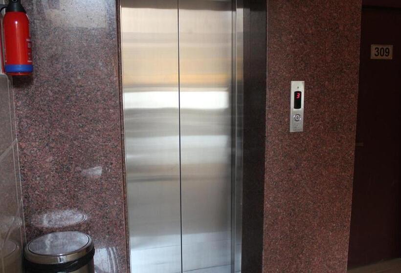 Pensionat Savi Regency