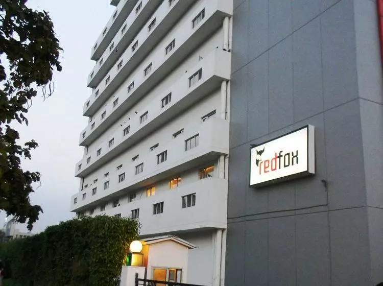 Red Fox Hotel Chandigarh