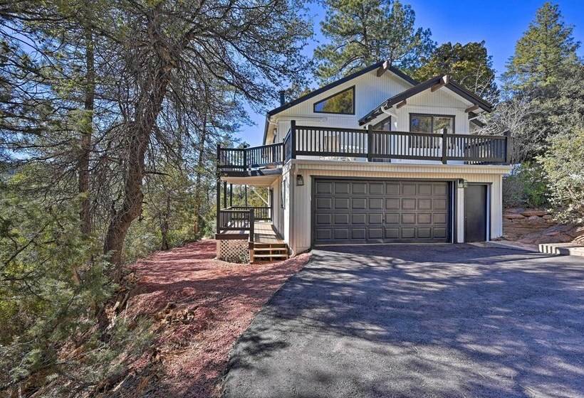 Airy Pine Escape W/ Pool Table, Near Hiking!