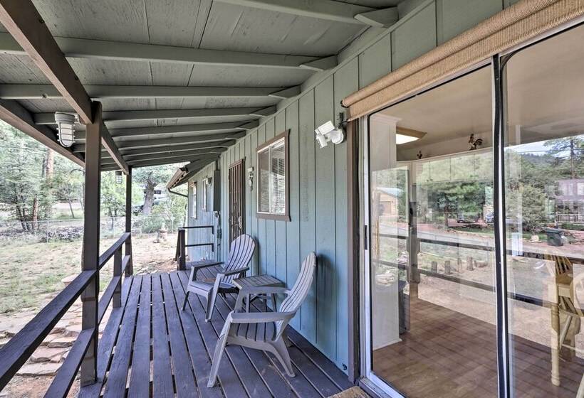 Bright Pine Cabin: Direct Trail Access & Deck!