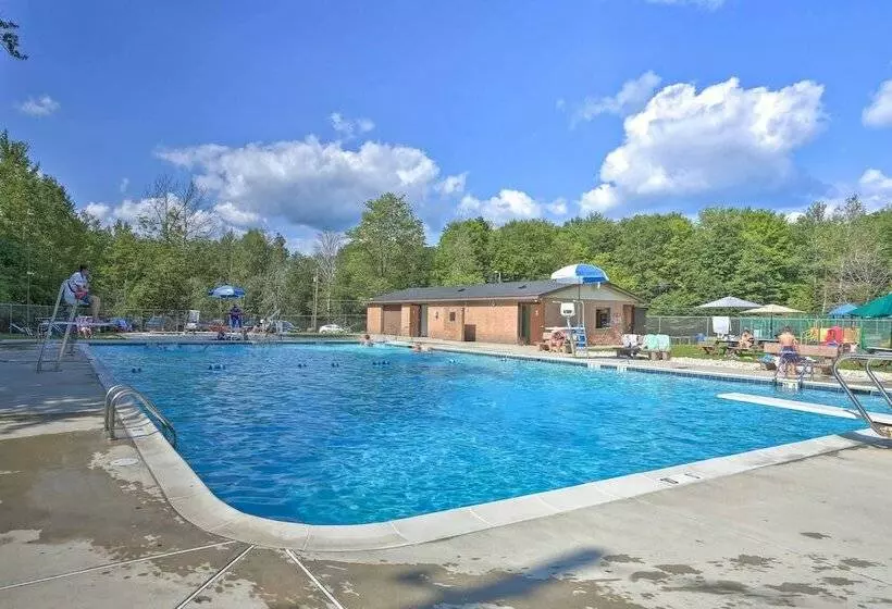 Charming Arrowhead Lake Cabin W /hammock, Deck!