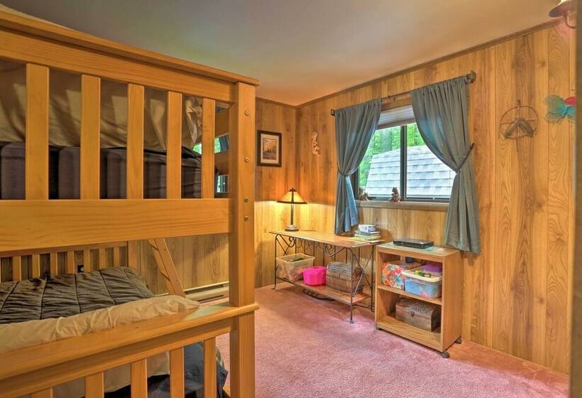 Charming Arrowhead Lake Cabin W /hammock, Deck!