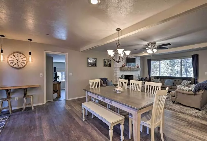 Charming Cottage With Tonto National Forest Views!