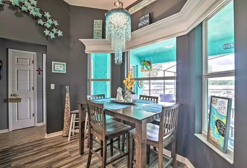 Florida Family Home W/ Dock On Saw Mill Lake!