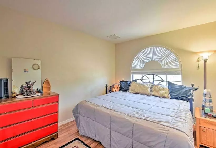 Glendale Home W/ Pool   Walk To Nfl Games!