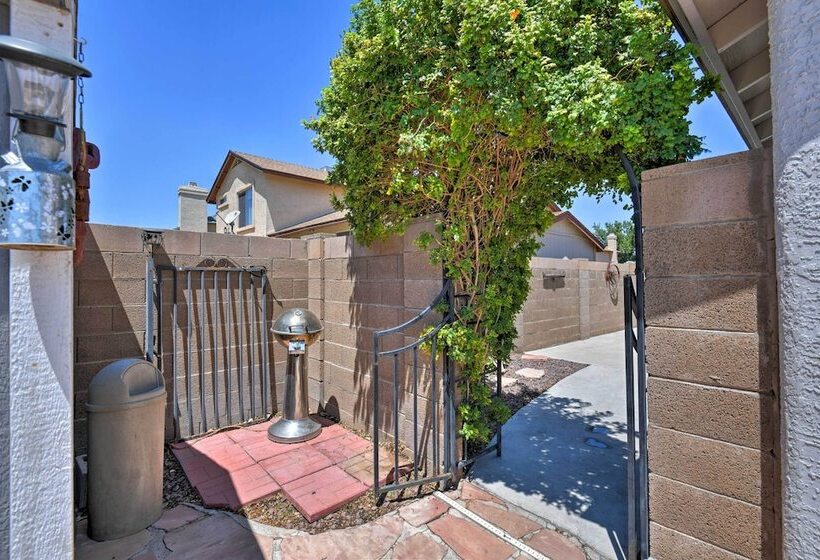 Glendale Home W/ Pool Walk To Nfl Games!