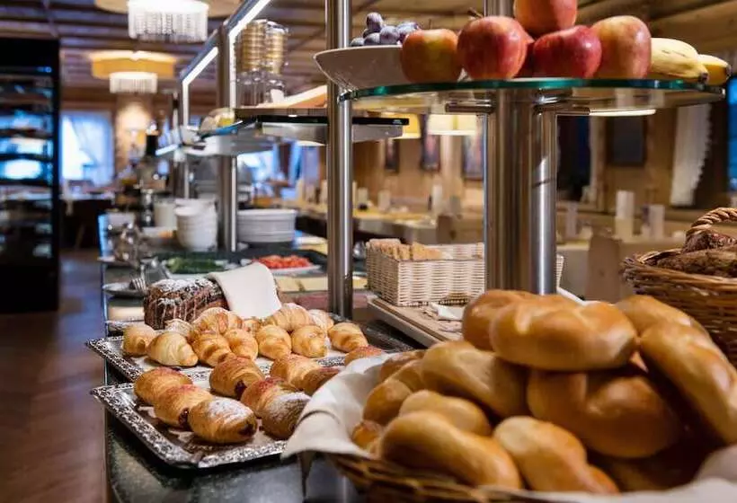 ホテル Goldener Adler