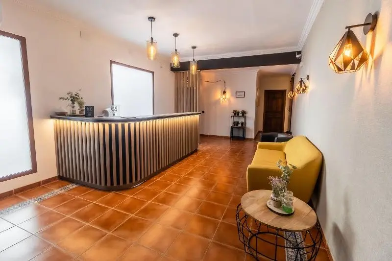 Hôtel Hostal El Bomba