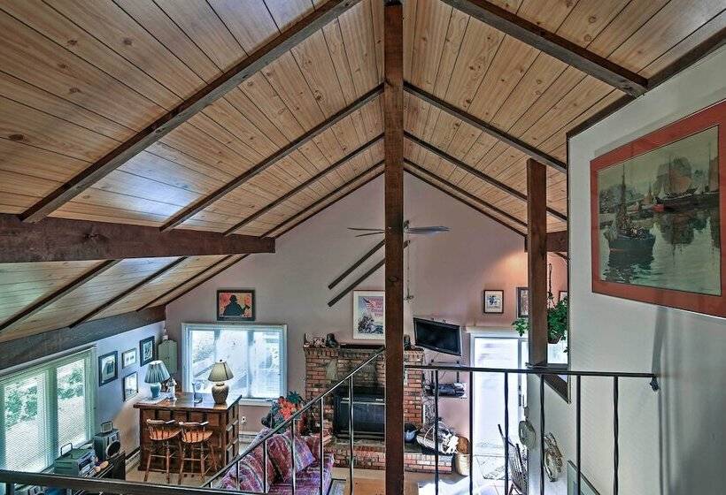 Hunter Hideaway W/ Yard & Deck: 3 Mi To Ski Slopes