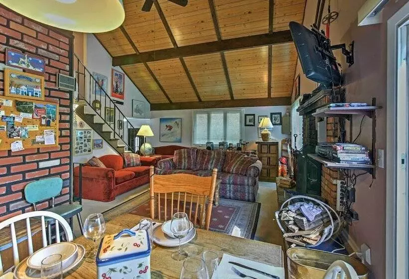 Hunter Hideaway W/ Yard & Deck: 3 Mi To Ski Slopes