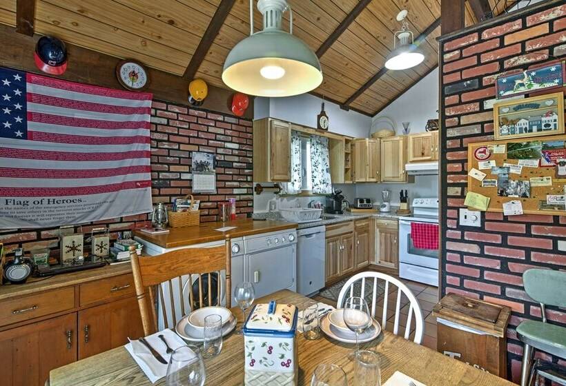 Hunter Hideaway W/ Yard & Deck: 3 Mi To Ski Slopes