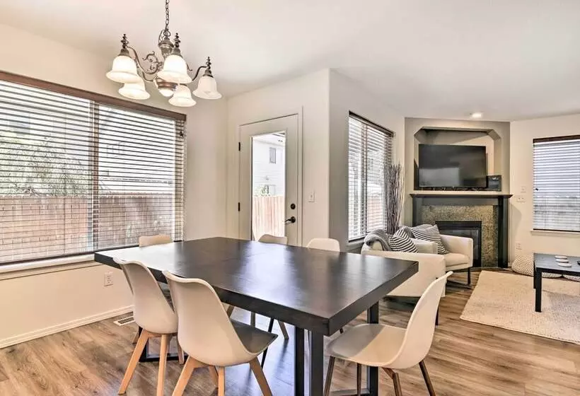 Lovely Vancouver Home < 18 Mi To Portland!