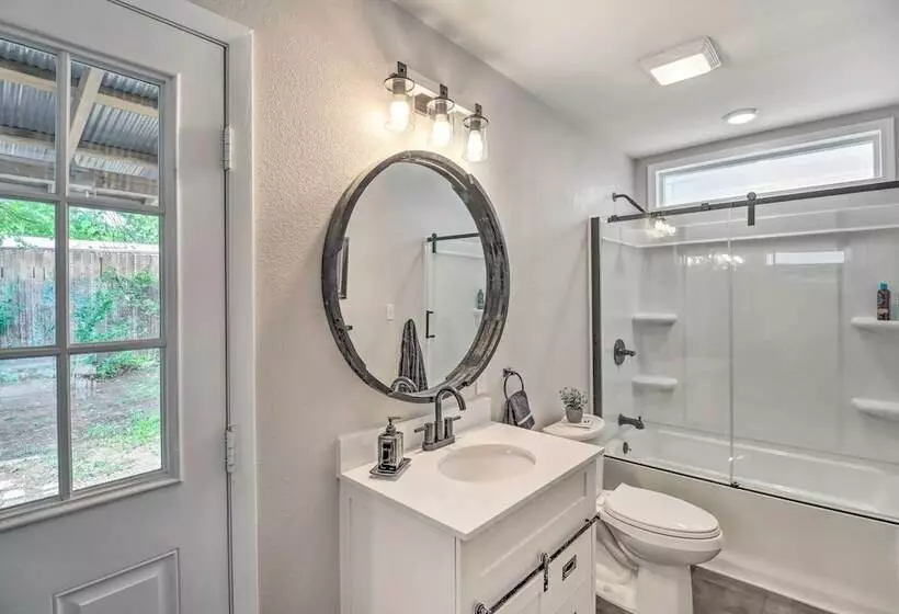 Mountain View Home Steps To Amphitheater Park