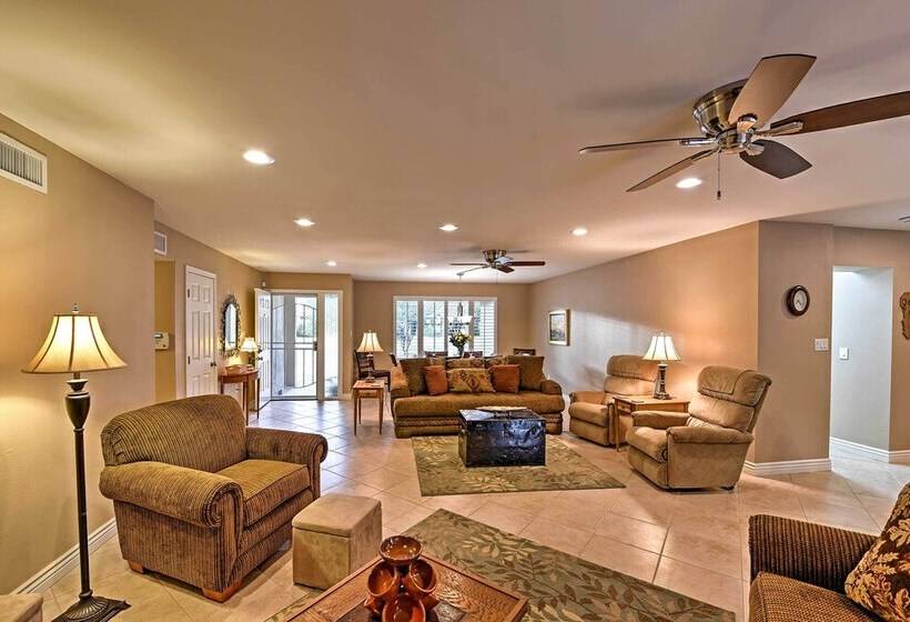 Lovely Phoenix Home W/ Expansive Patio & Fire Pit!