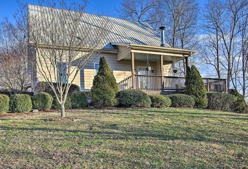 Secluded Hilltop Columbia Home W/ Deck + Views!