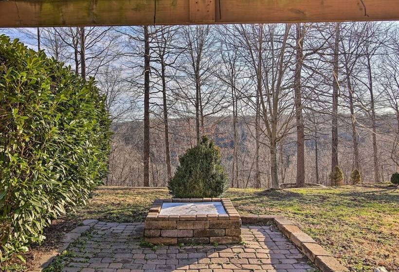 Secluded Hilltop Columbia Home W/ Deck + Views!