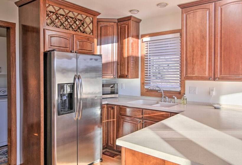 Secluded Hilltop Columbia Home W/ Deck + Views!