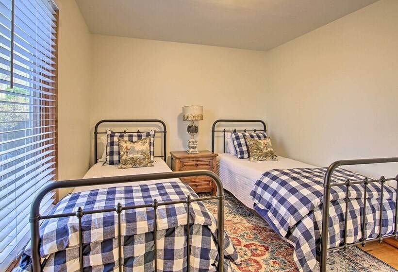 Secluded Hilltop Columbia Home W/ Deck + Views!