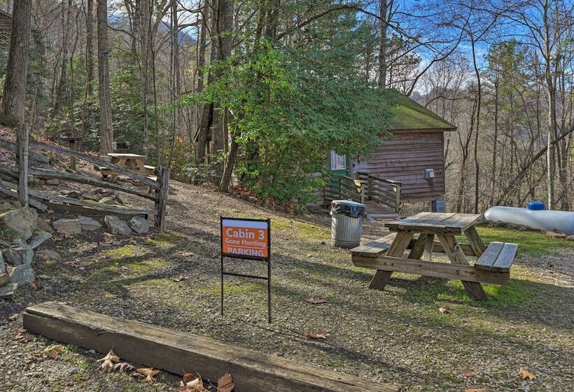 Secluded Nantahala  Gone Hunting  Cabin W/ Hot Tub
