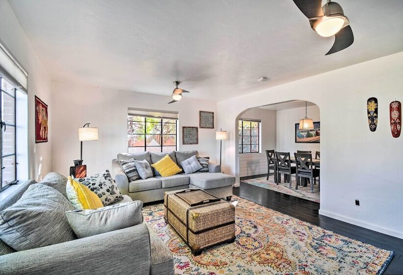 Sun Lit Phoenix Gem: Backyard Entertainment Patio!