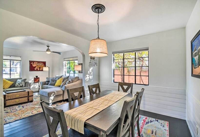 Sun Lit Phoenix Gem: Backyard Entertainment Patio!