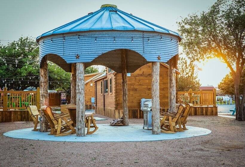 The Big Texan   Cabins And Wagons