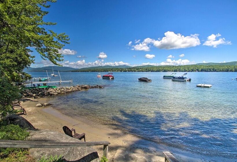 Updated Bristol Lakehouse W/ Kayaks & Beach Access