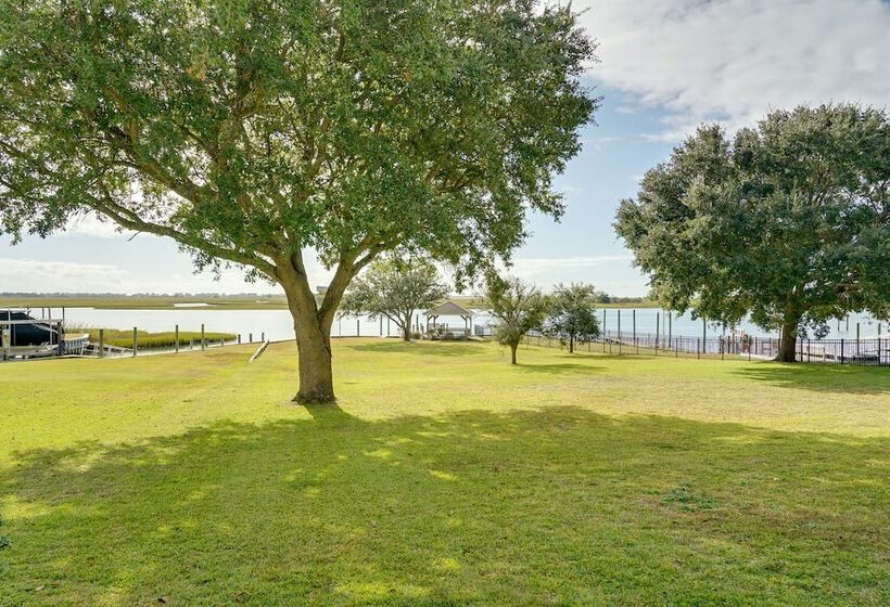 Waterfront Hampstead Home: Dock & Waterway Access!