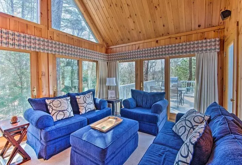 Wooded Waterfront Grantham Home < 10 Mi To Ski!