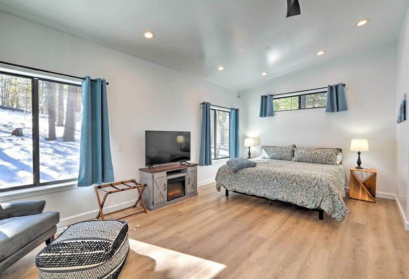 Mtn View Cabin W/ Game Room & Deck In Flagstaff