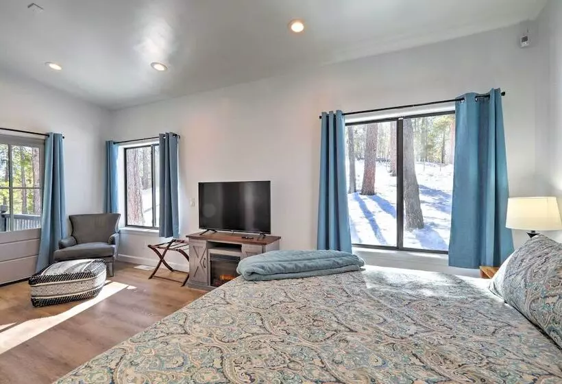 Mtn View Cabin W/ Game Room & Deck In Flagstaff