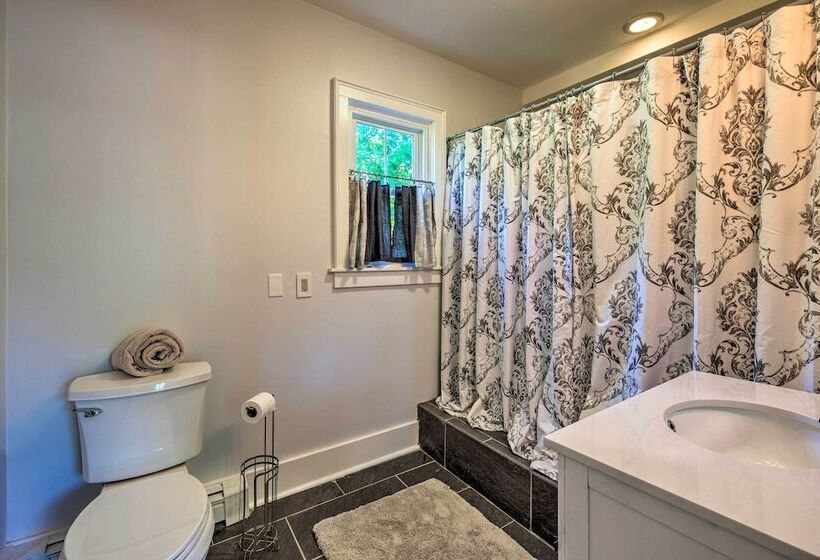 Bright Lake Winnipesaukee Home Walk To Town