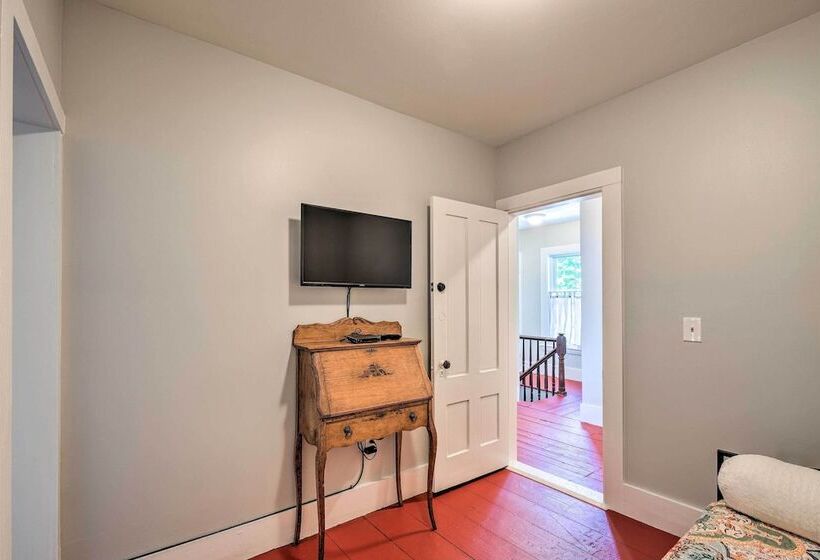 Bright Lake Winnipesaukee Home Walk To Town